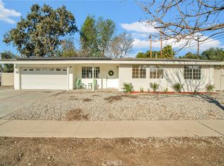 1077 Whitecliff Rd, Thousand Oaks, CA 91360
