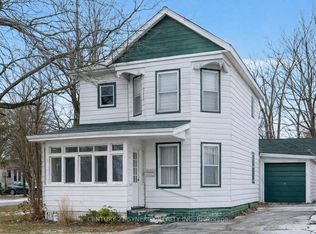 82 Abel St, Smiths Falls, ON K7A 4M5