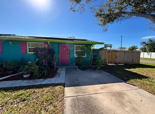 10598 67th Ave APT 2, Seminole, FL 33772