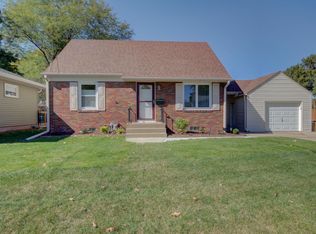 1927 36th St, Moline, IL 61265