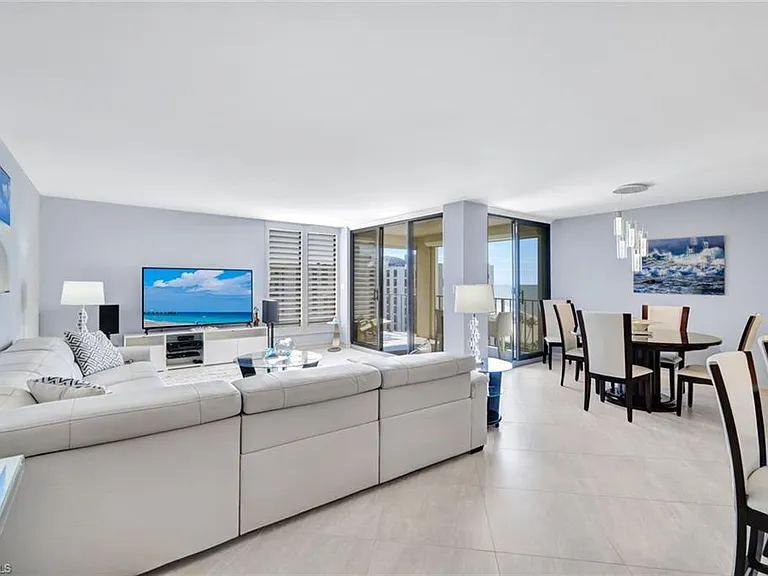 3215 Gulf Shore Blvd N #704N — Photo 5