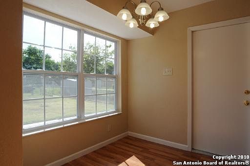 4th image of 4402 Sun Vista