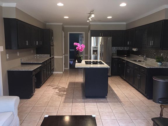 2nd image of 3109 Country Place Dr W