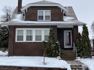 731 Henry St, Kewanee, IL 61443