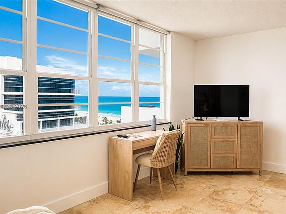 3rd image of 100 Lincoln Rd #1206