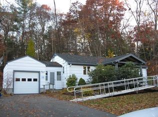 18 Breckenridge Rd, Hadley, MA 01035