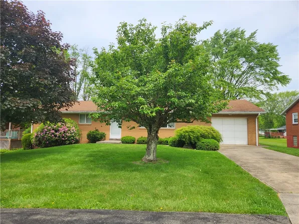 117 Walnut St, Apollo, PA 15613