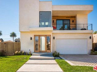 11851 Atlantic Ave, Los Angeles, CA 90066