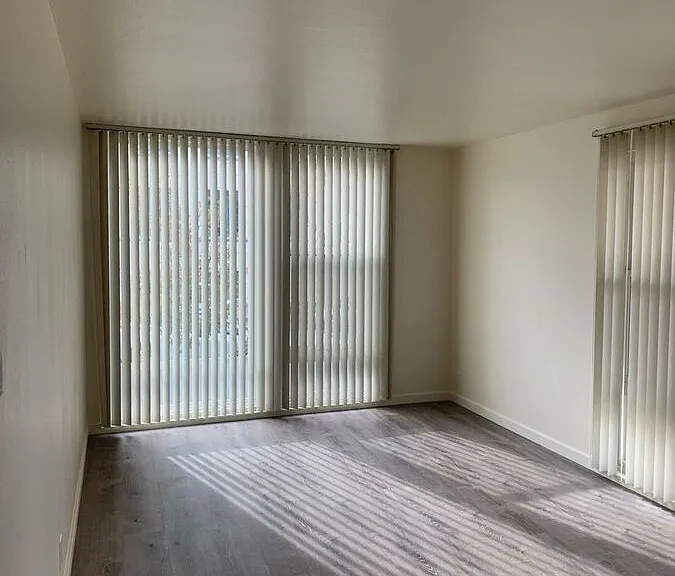 2255 Hearst — Photo 59