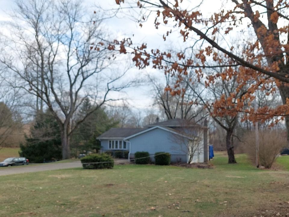 2nd image of 3414 Remsen Rd