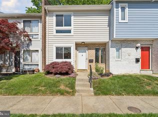 4 Woodward Ct, Annapolis, MD 21403