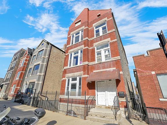 2nd image of 1634 W 21st St