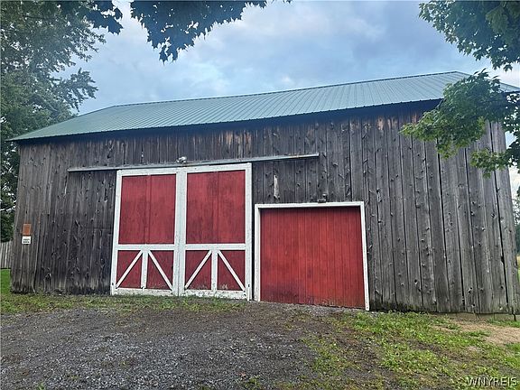 5th image of 7995 Westphalinger Rd