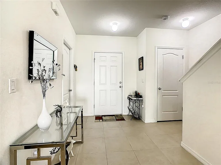 244 Arbor Lakes Dr — Photo 5