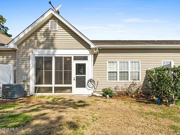 3rd image of 5172 Elton Drive SE
