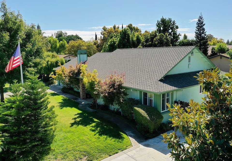 1st image of 570 Loma Verde Dr