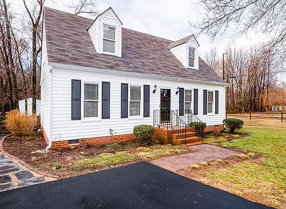 2nd image of 7115 Bruce Academy Ct