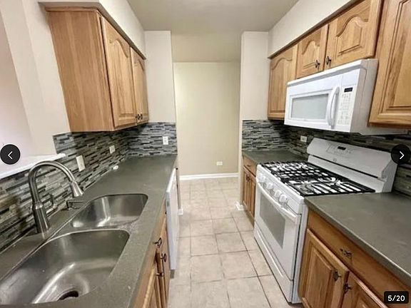 5th image of 2423 Durango Ln