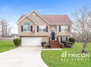 731 Tullamore Way, Hampton, GA 30228