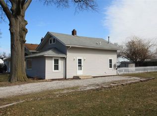 225 Guilford Rd, Vermilion, OH 44089