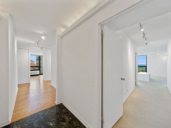 2nd image of 2500 N Lakeview Ave APT 1405