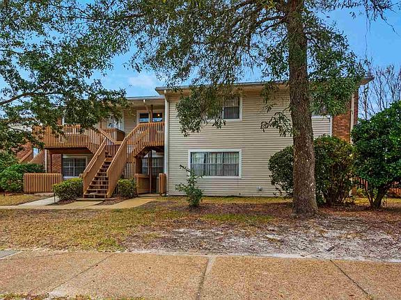 3rd image of 1200 Shoreline Dr APT 417