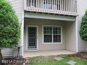 1st image of 104B Windsor Ln