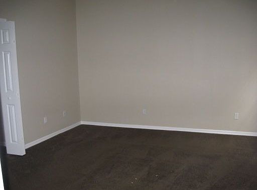 3rd image of 13332 Phoenix Dr
