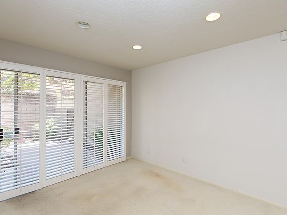 5th image of 8062 E Snapdragon Ln