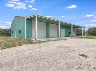 2201 Myrtle St, Rockport, TX 78382