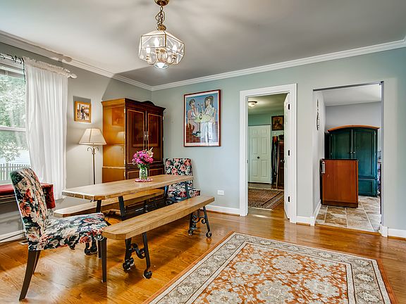 5th image of 34 N White St
