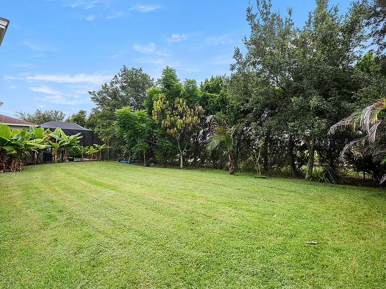 12124 Lake Blvd — Photo 34