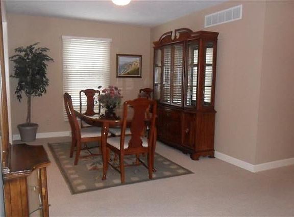 4th image of 3521 Briarwood Dr