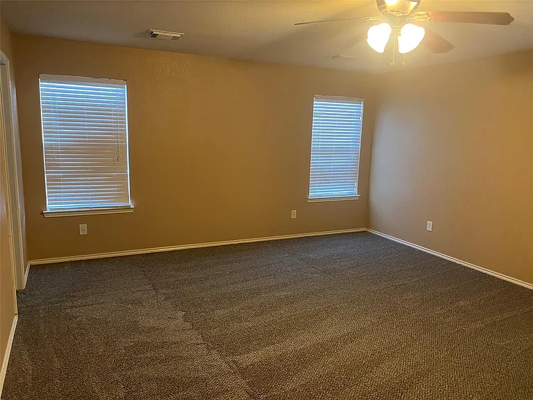 18206 Coreland Ln — Photo 11