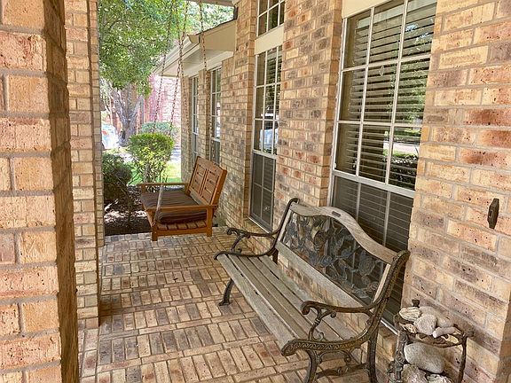 2nd image of 9714 Haviland Ln