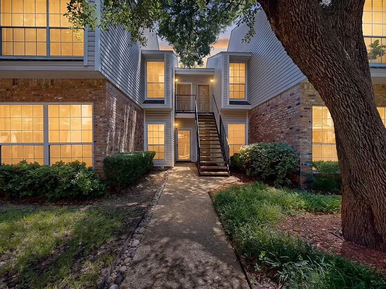 12921 Abrams Rd #705 — Photo 1