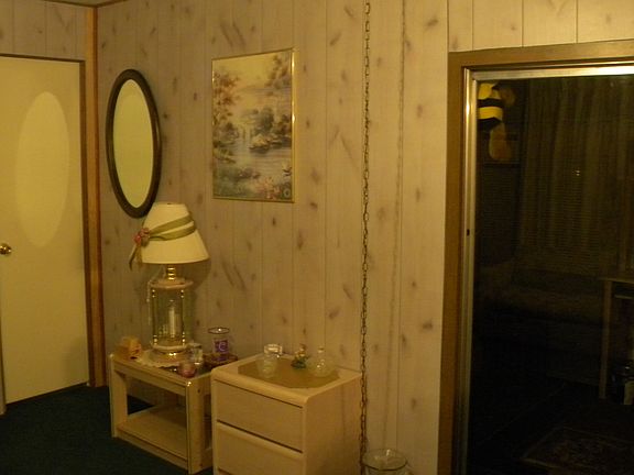 5th image of 25563 Leghorn St