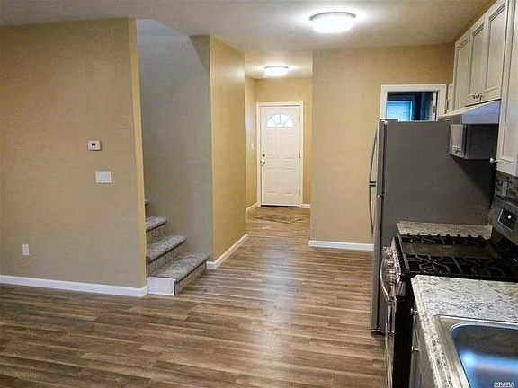 4th image of 435 Fire Island Ave #435