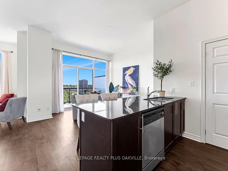 170 Water St N #1207 — Photo 8