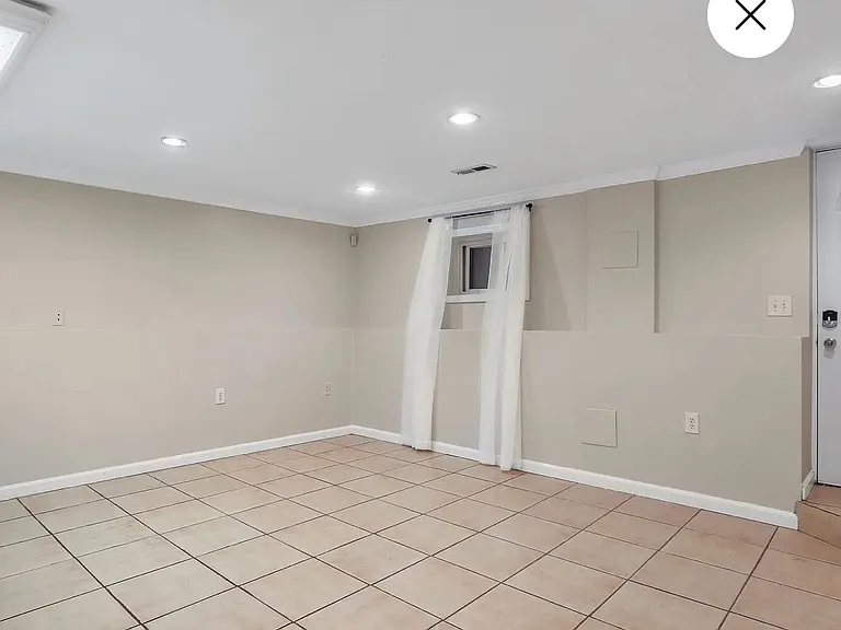 523 Florida Ave NE #2 — Photo 3