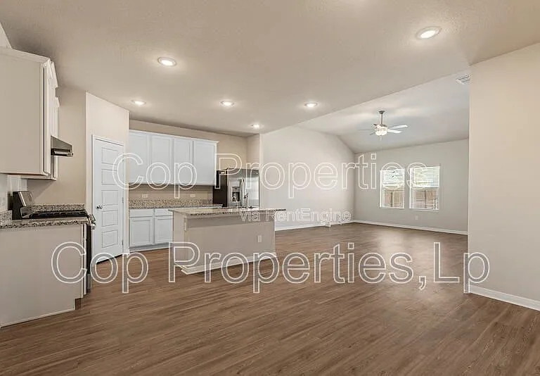 5103 Topaz Bnd — Photo 9