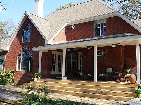 5th image of 234 Woodstone Dr