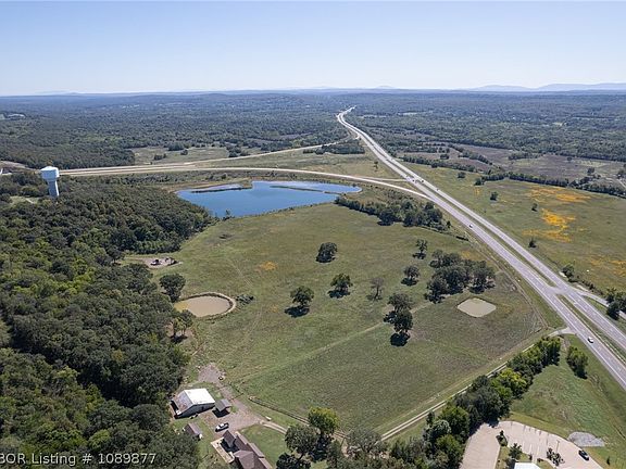 5th image of 13101 Highway 71 S
