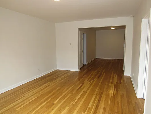 Rented by Kian Realty | media 31