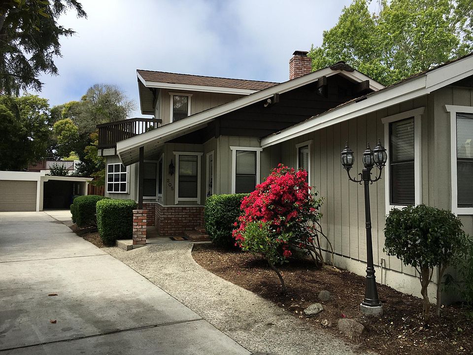 1st image of 205 Elva Dr