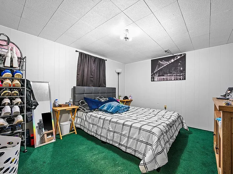 9050 S 1150 W — Photo 12