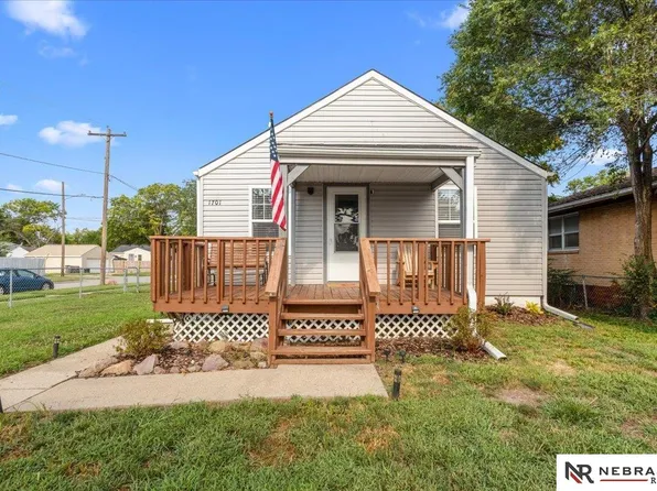 1701 N 26th St, Lincoln, NE 68503