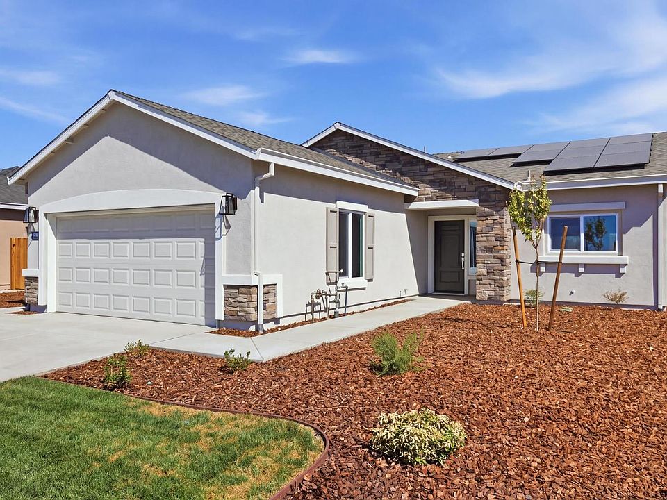 1st image of 402 Kittyhawk Dr
