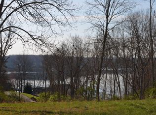 Sparta Hwy, Crossville, TN 38555
