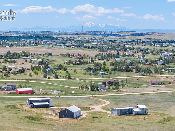 3rd image of 43010 Ptarmigan Ranch St